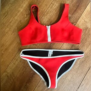 Hoaka Bikini Set